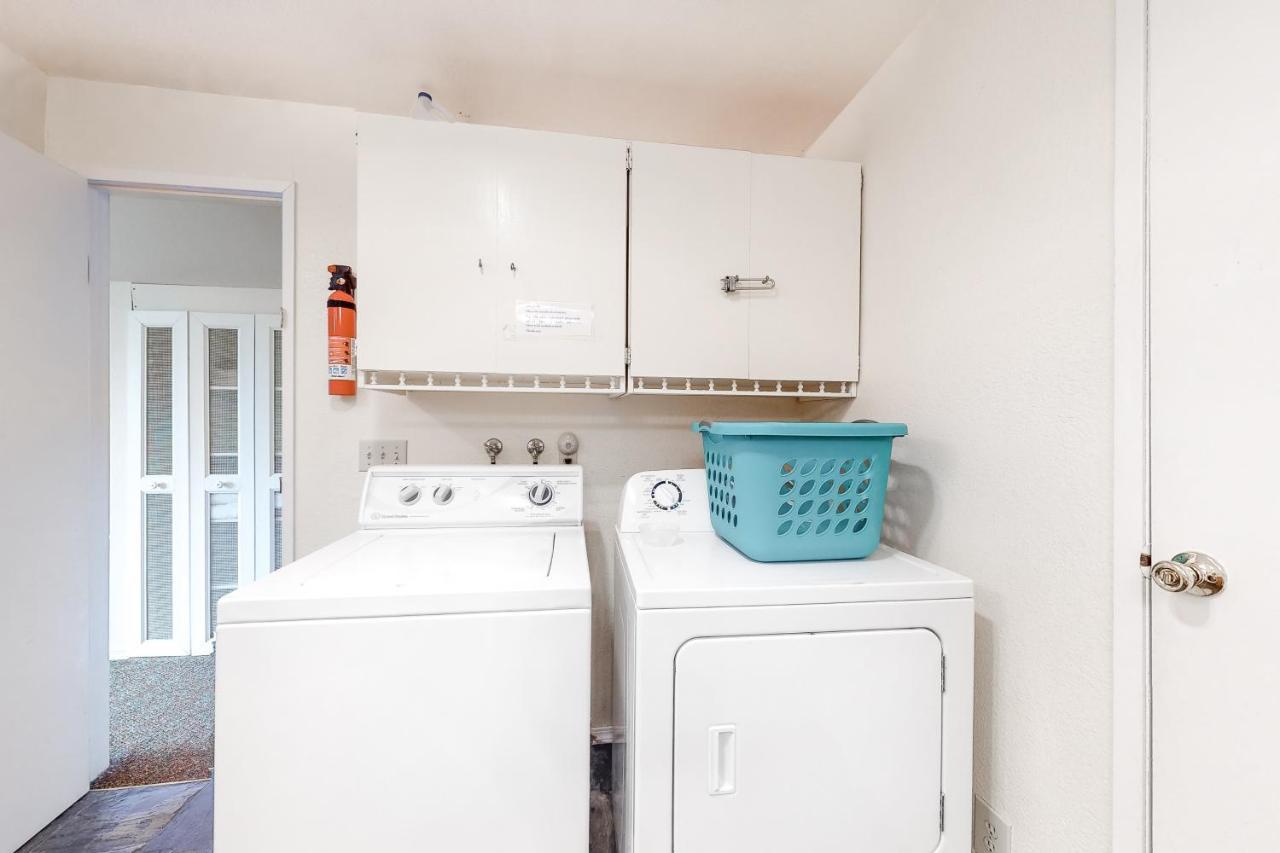 Holiday home Tidal Links - 4 Bed 3 Bath Vacation In Dunes Bandon
